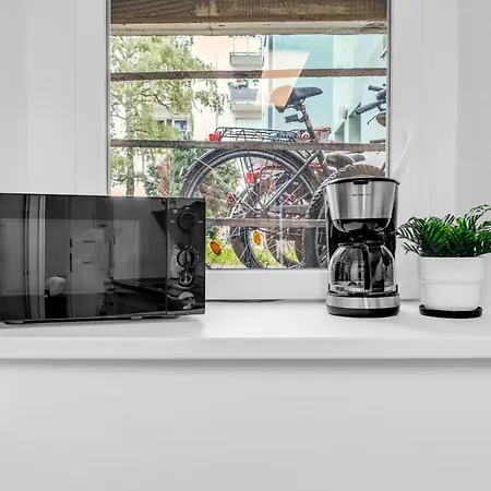 2 Apartments,4 Betten,zentral Am Sbahnhof Koepenick,vollmoebliert Apartament *