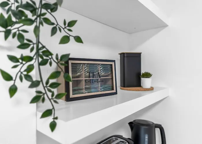 2 Apartments,4 Betten,zentral Am Sbahnhof Koepenick,vollmoebliert Apartament *